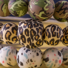 Load image into Gallery viewer, Stylish Pacifier Clips